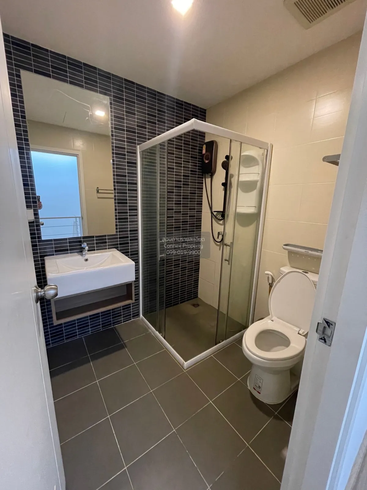 For Sale Townhouse/Townhome  , Pruksa Ville 97 Wongwaen - Onnut , 4