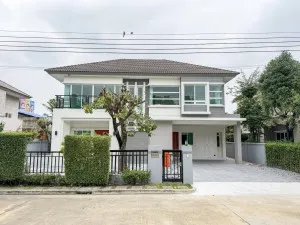 ขายบ้าน  บางกอกบลูเลอวาร์ด ราชพฤกษ์-พระราม5(2) บางกร่าง เมืองนนทบุรี นนทบุรี CX-179499