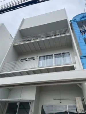 For Rent 3-storey townhouse near Sutthisan BTS, 750 meters away , Huai Khwang , Huai Khwang , Bangkok , CX-179505