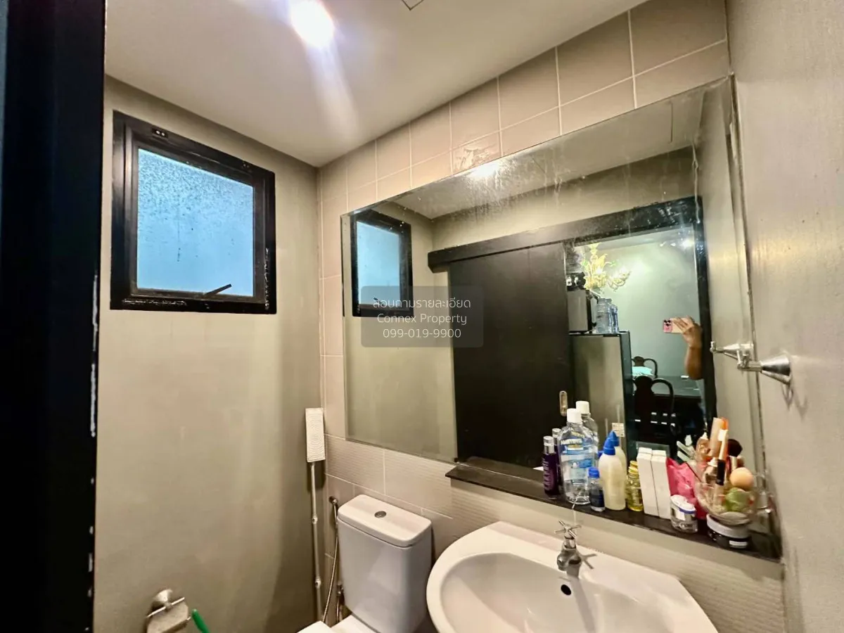 For Sale Townhouse/Townhome  , Baan Klang Muang Suksawat , Bang P
