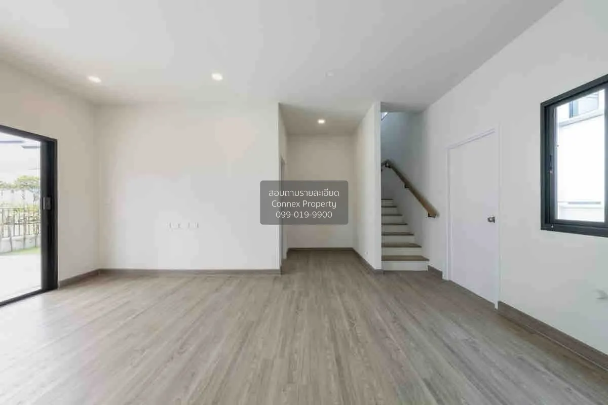 For Sale Townhouse/Townhome  , Britania Praksa Station , BTS-Phra