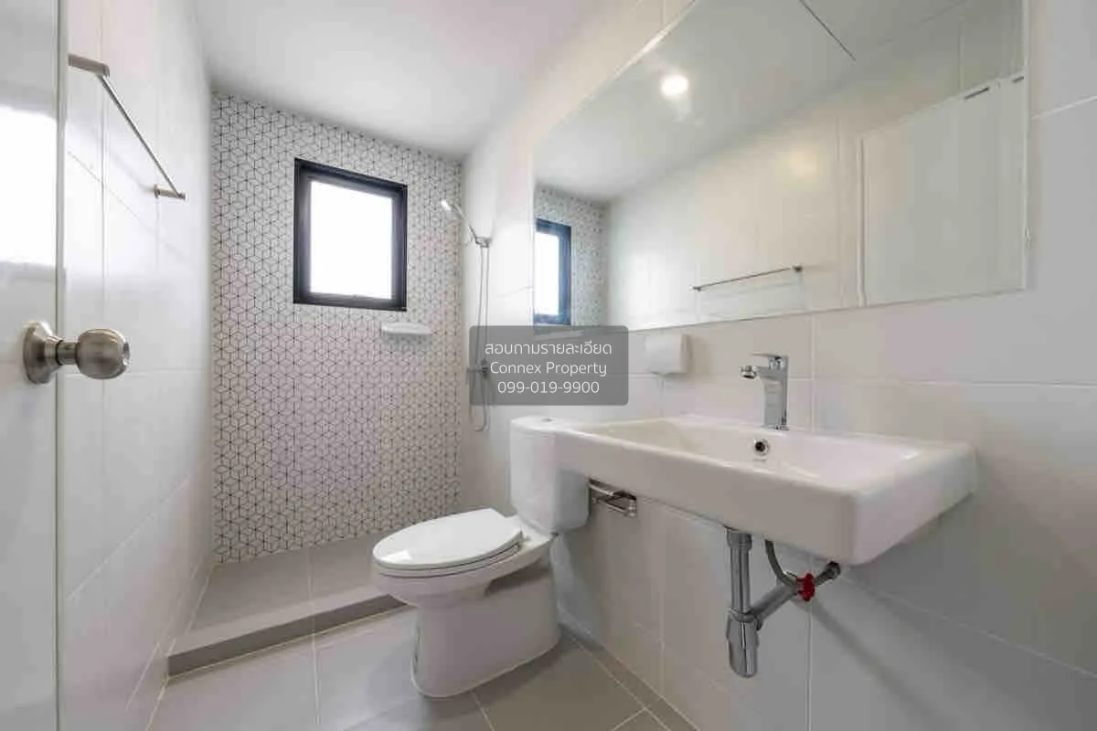 For Sale Townhouse/Townhome  , Britania Praksa Station , BTS-Phra