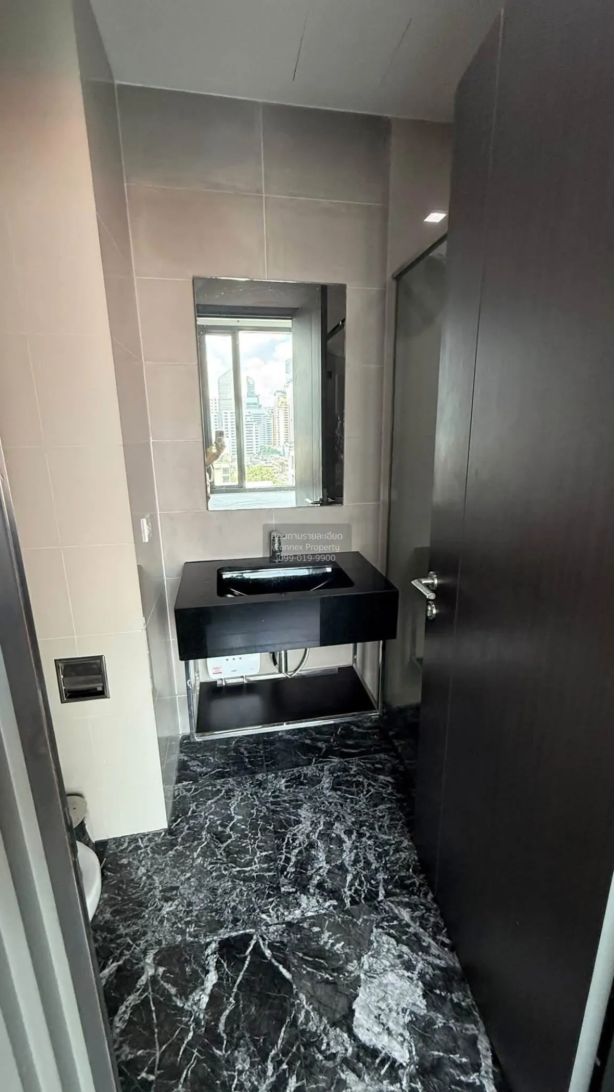 For Sale Condo , EDGE Sukhumvit 23 , corner unit , BTS-Asok , Khl