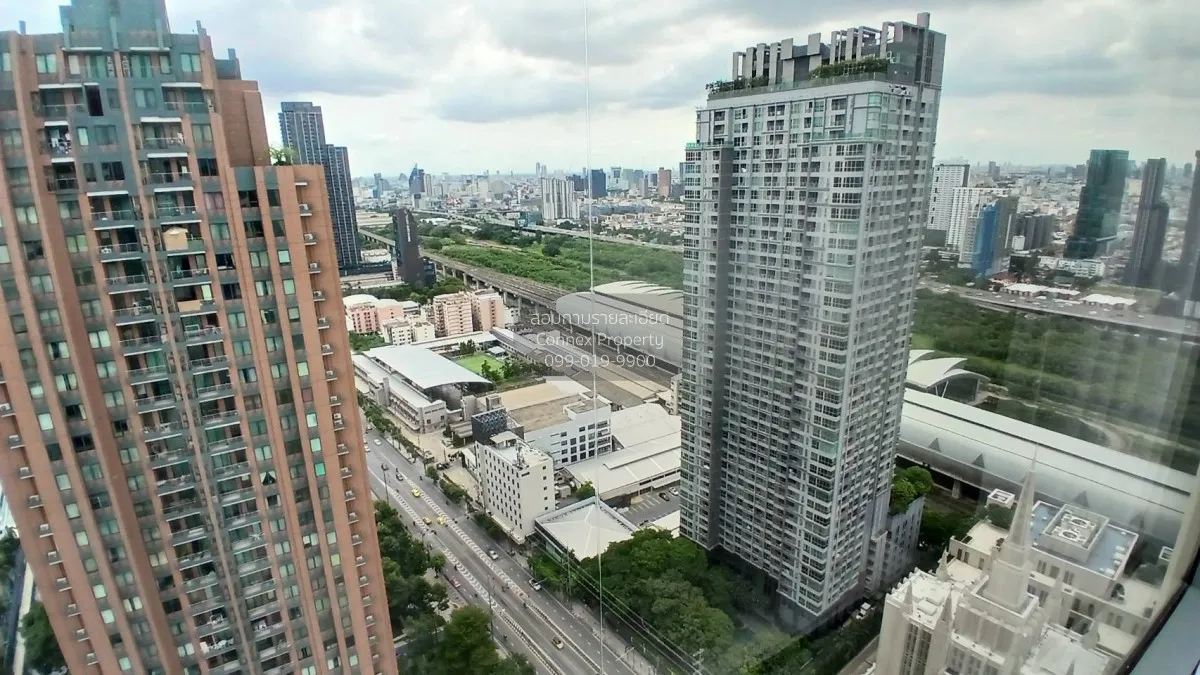 ขายคอนโด  คิว อโศก ชั้นสูง MRT-เพชรบุรี มักกะสัน เขต ราชเทวี กรุง