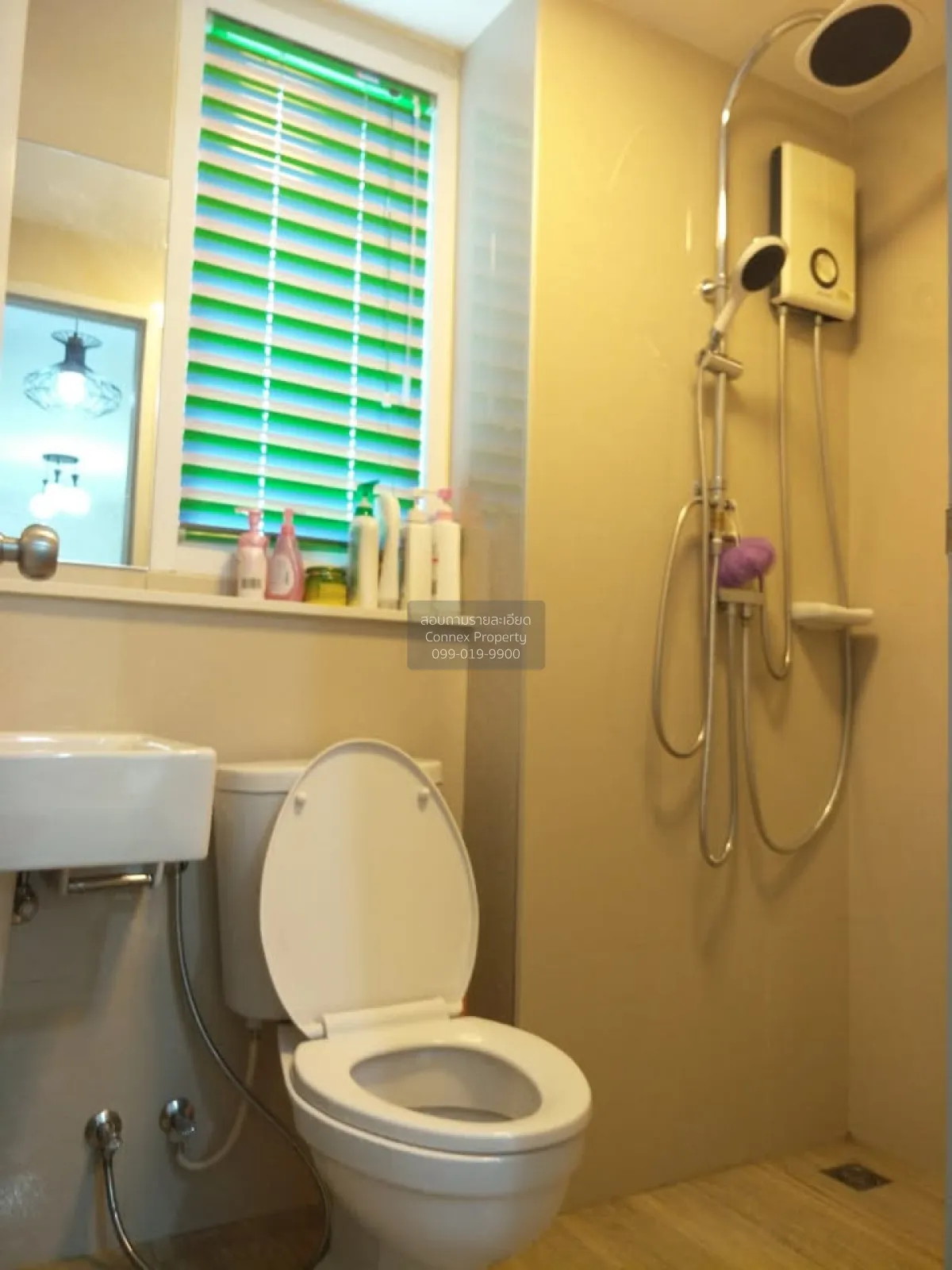 For Sale Condo , Rill Condo Rangsit , corner unit , Lak Hok , Mue 4