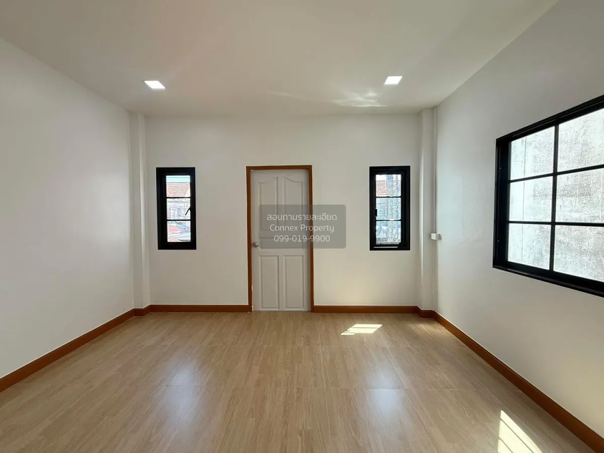 For Sale Townhouse/Townhome  , Amornsup , newly renovated , Krath