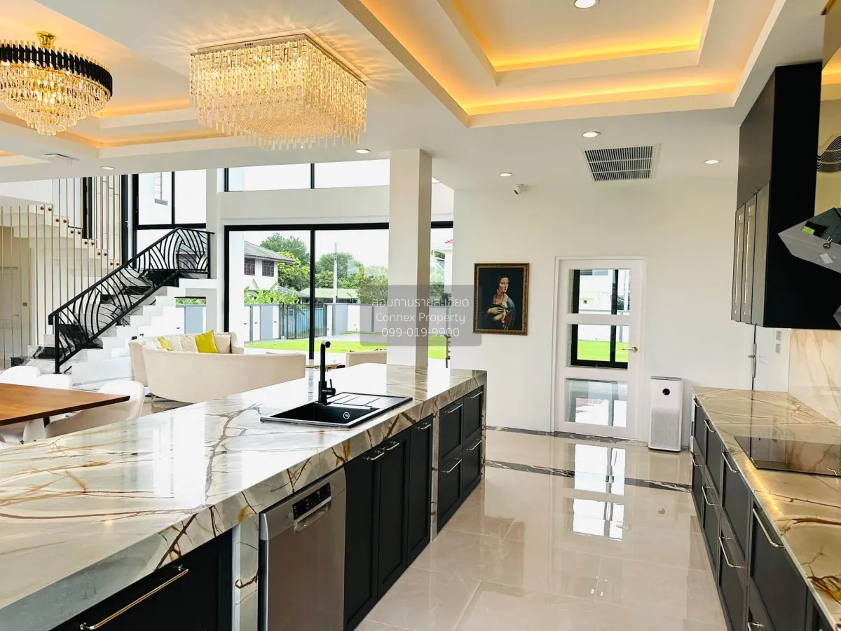 For Sale Detached house, Soi Kosumruamjai 37, Don Mueang, land 37