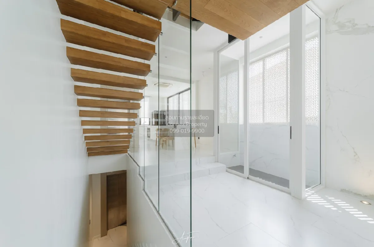 For Rent Modern Detached House in Ekkamai 10, Sukhumvit 65 , Phra