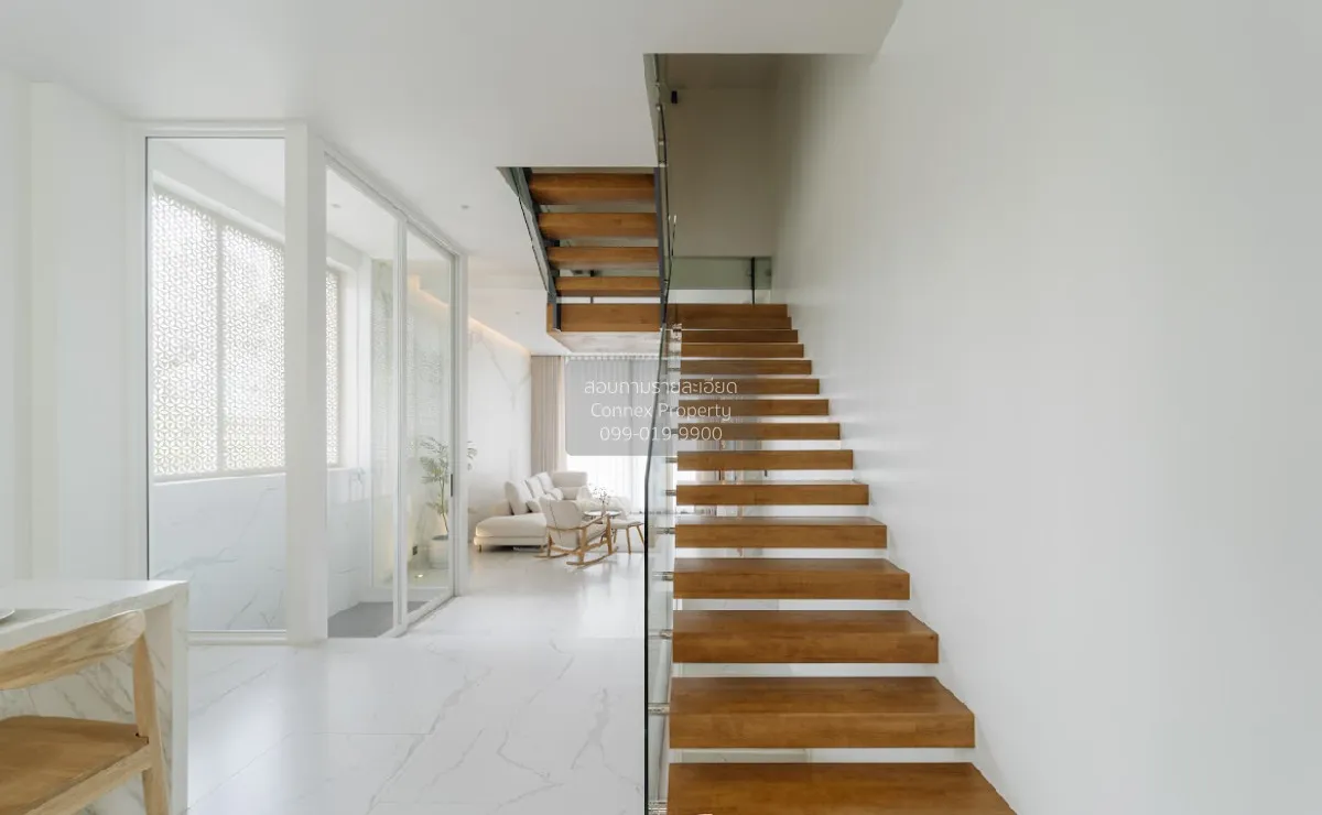 For Rent Modern Detached House in Ekkamai 10, Sukhumvit 65 , Phra