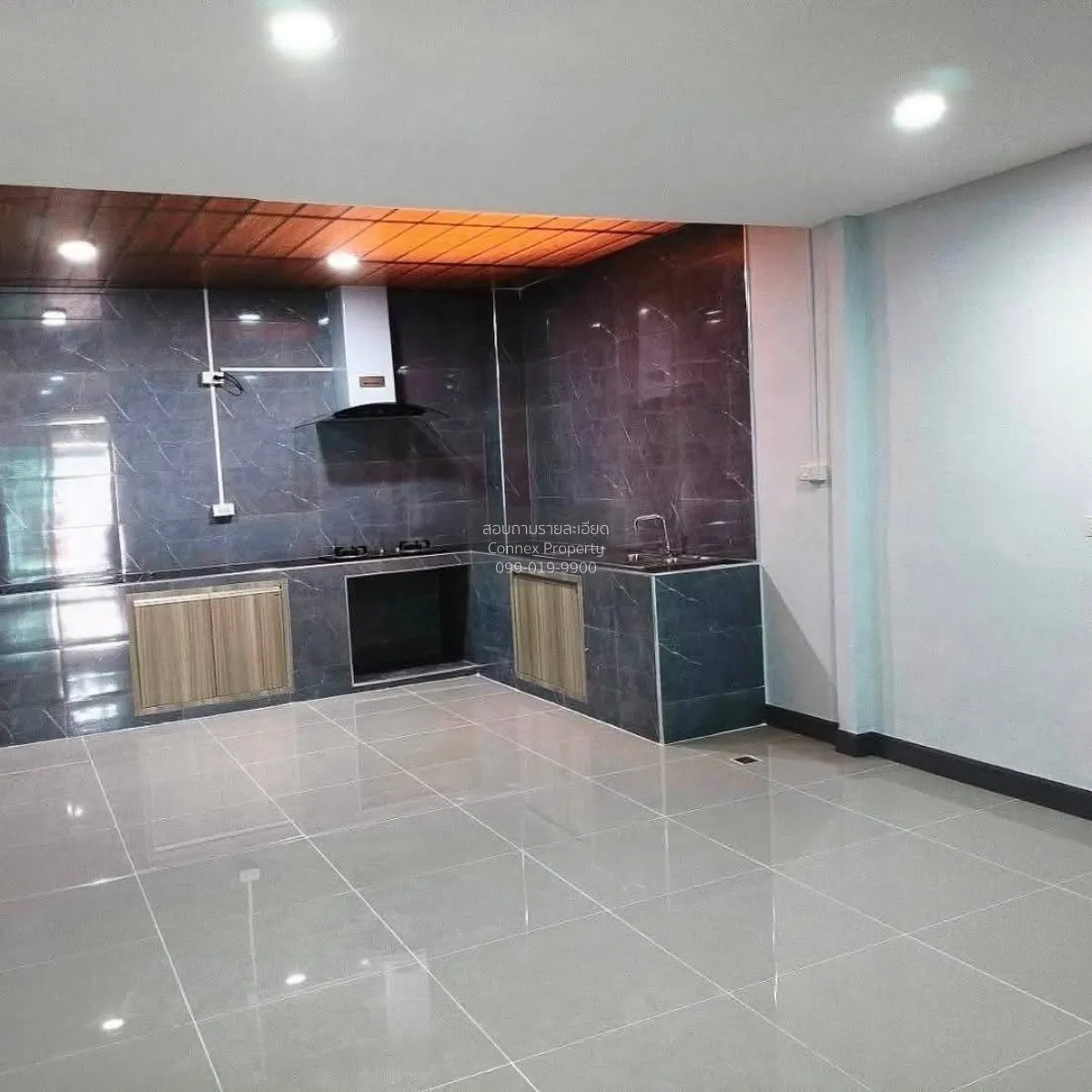 For Sale House , Baan Mitpracha Villa Bang Yai 15 , newly renovat