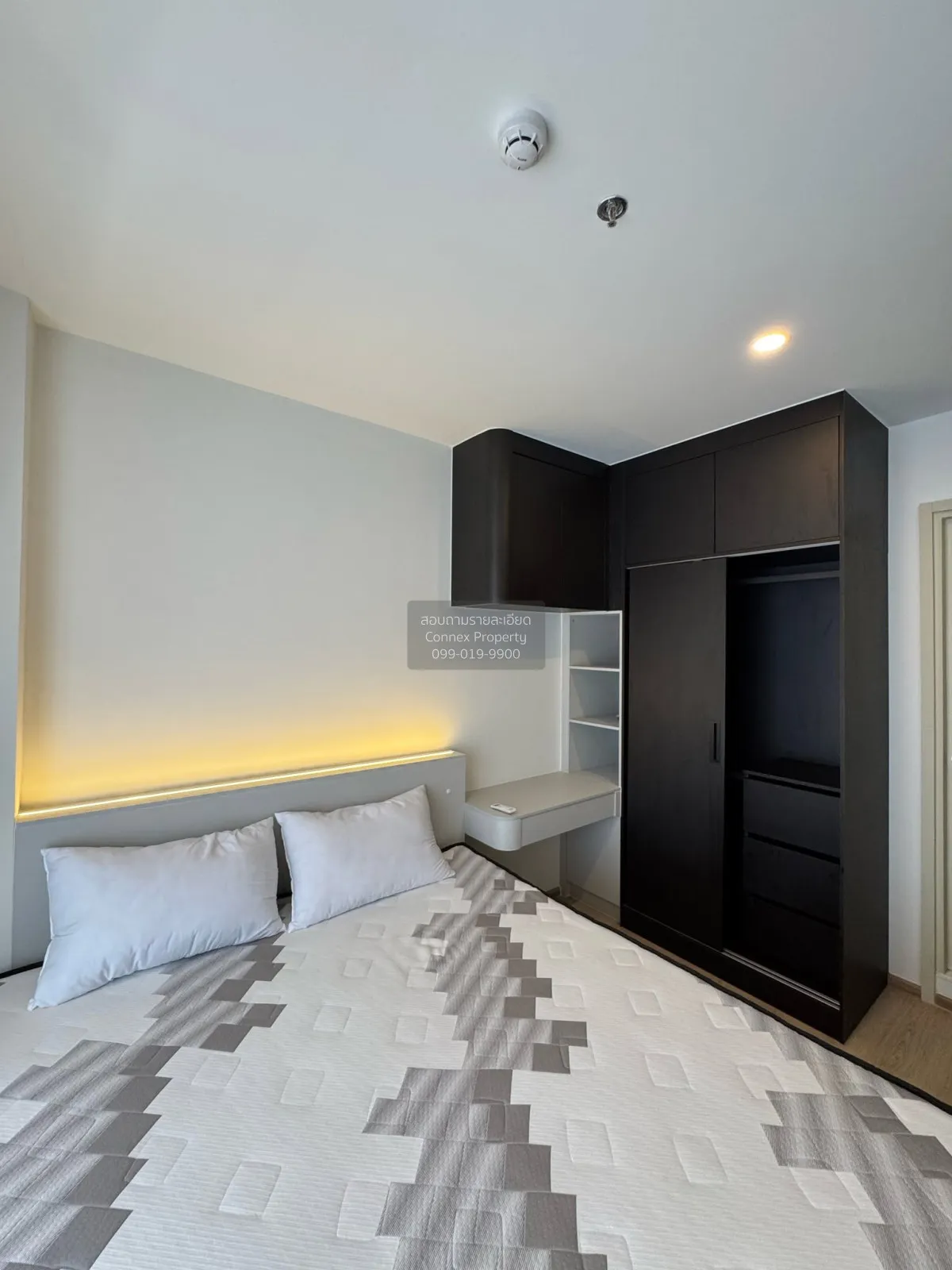 For Rent Condo , Life Rama 4 - Asoke , high floor , Khlong Toei ,