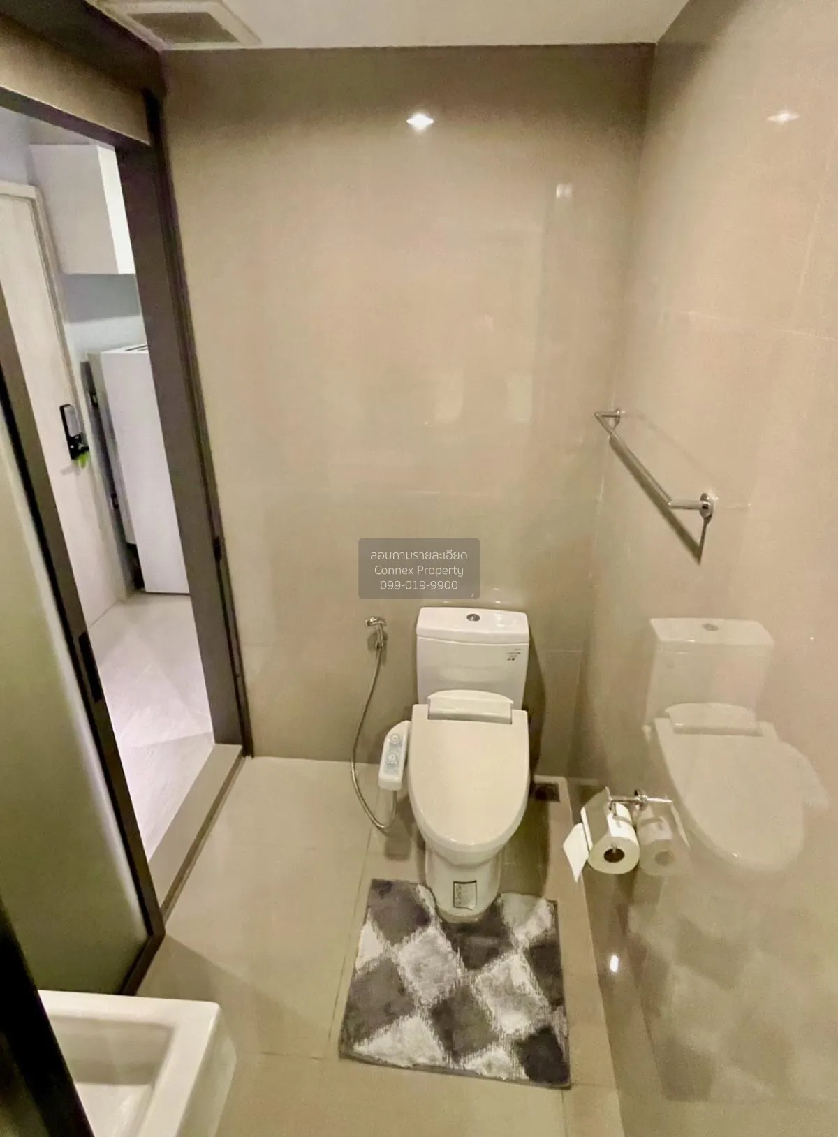 เช่าคอนโด  ริทึ่ม สุขุมวิท 42 BTS-เอกมัย พระโขนง เขต คลองเตย กรุง