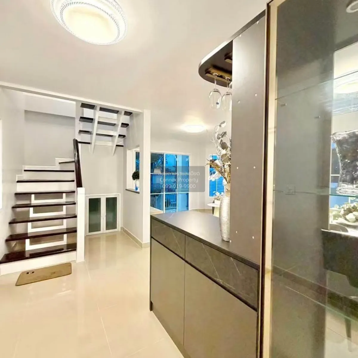 ขายบ้าน  ชลลดา วงแหวน-รัตนาธิเบศร์ หน้ากว้าง รีโนเวทใหม่ บางรักพั