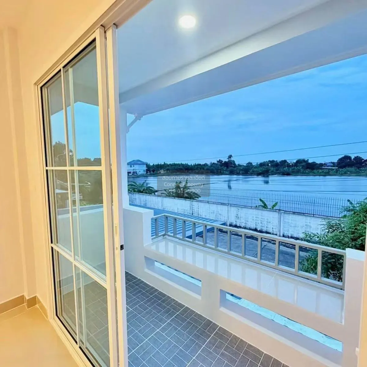 ขายบ้าน  ชลลดา วงแหวน-รัตนาธิเบศร์ หน้ากว้าง รีโนเวทใหม่ บางรักพั