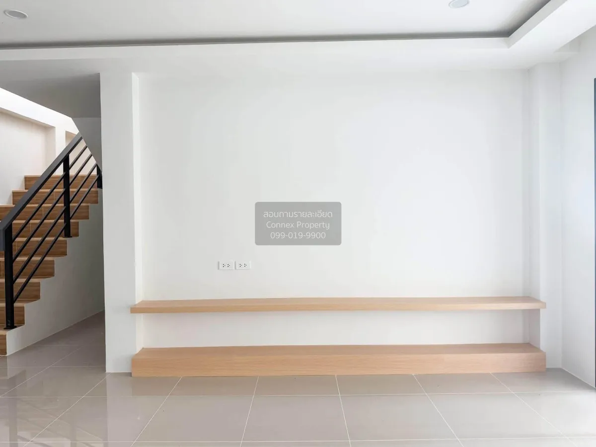For Sale 3-Bedroom 2-Storey House near Si Kor Market, Kathu , Kat