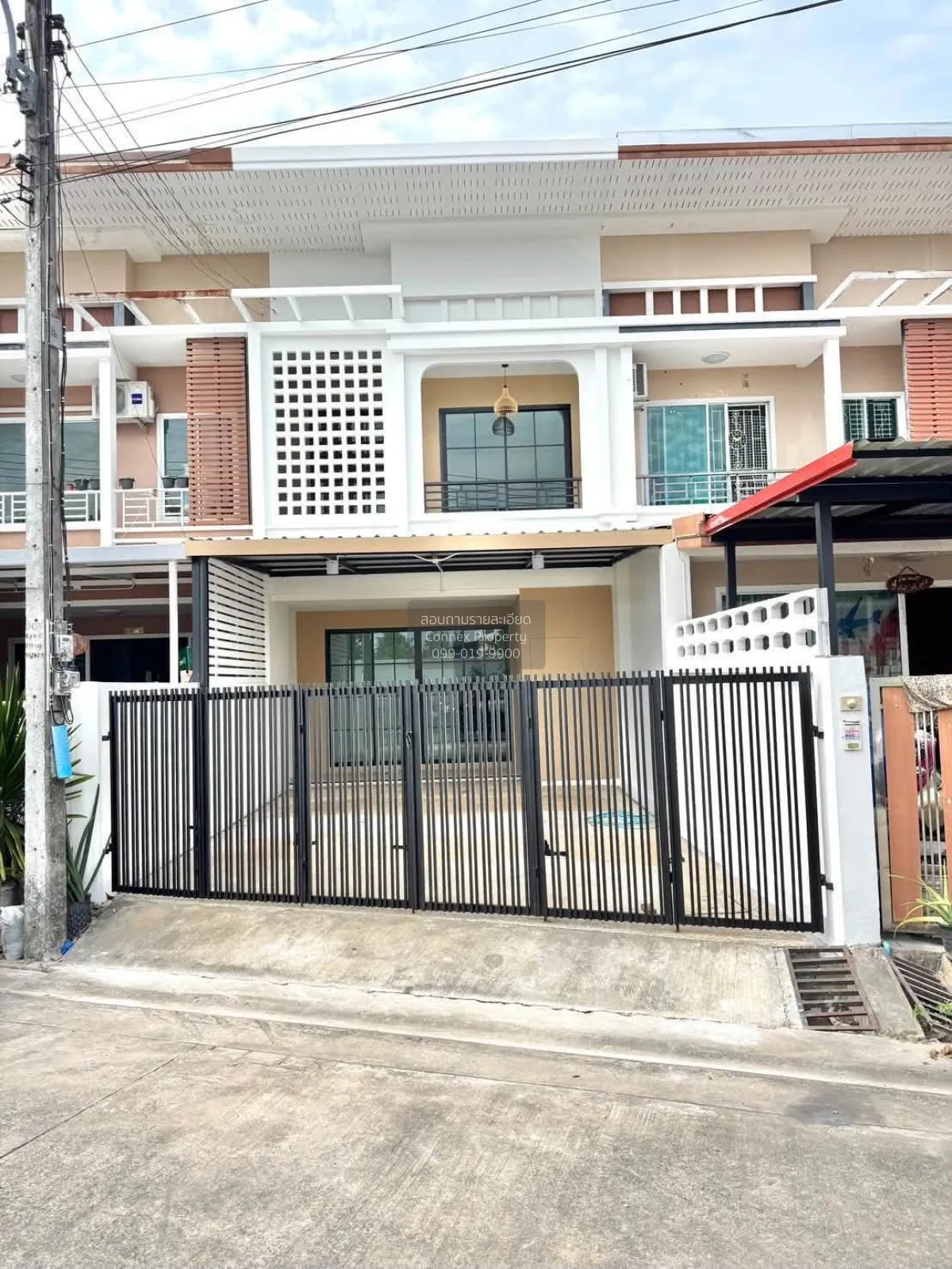 เช่าทาวน์เฮ้าส์ใกล้สะพานหิน ตลาดใหญ่ เมืองภูเก็ต ภูเก็ต CX-180436 1