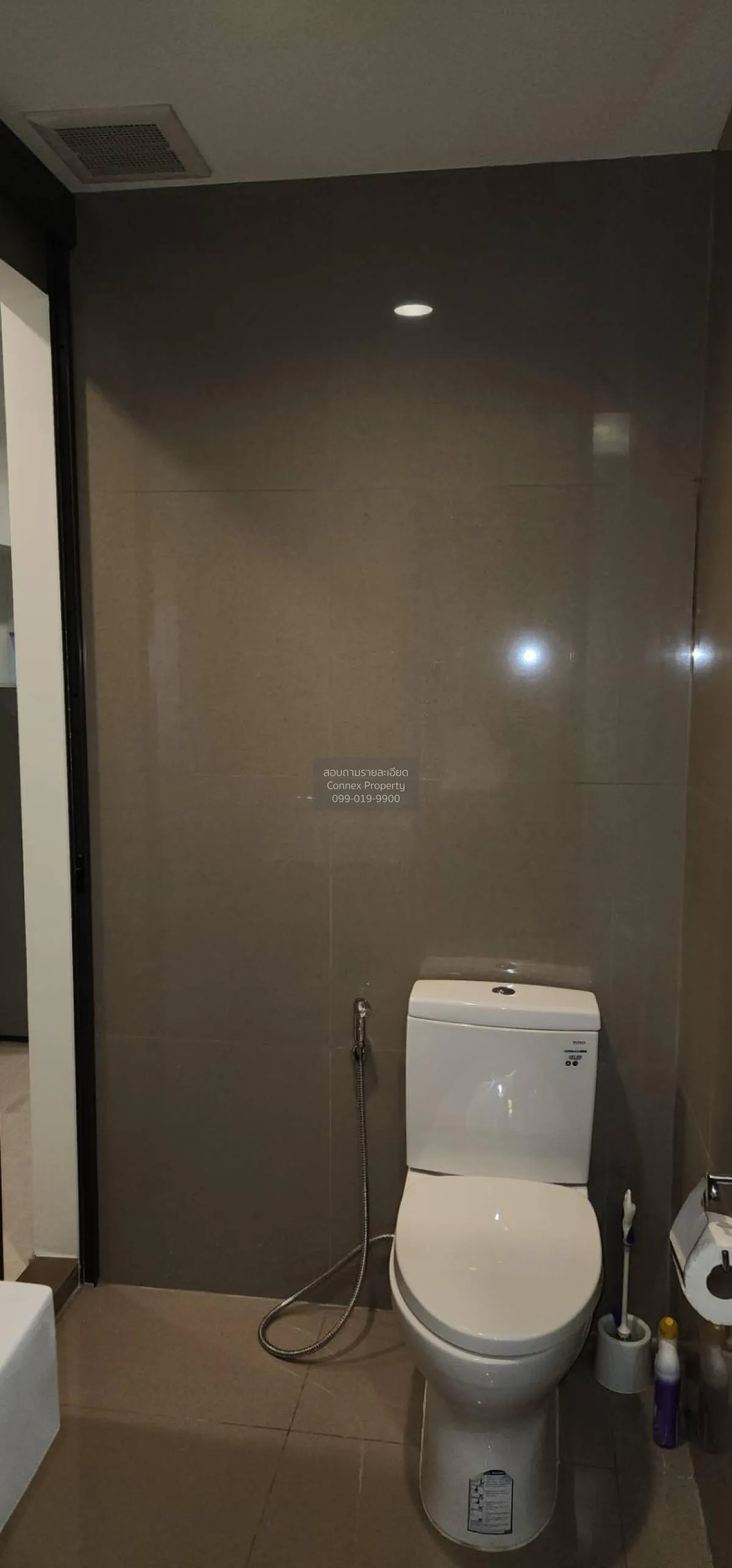 เช่าคอนโด  ริทึ่ม สุขุมวิท 42 BTS-เอกมัย พระโขนง เขต คลองเตย กรุง