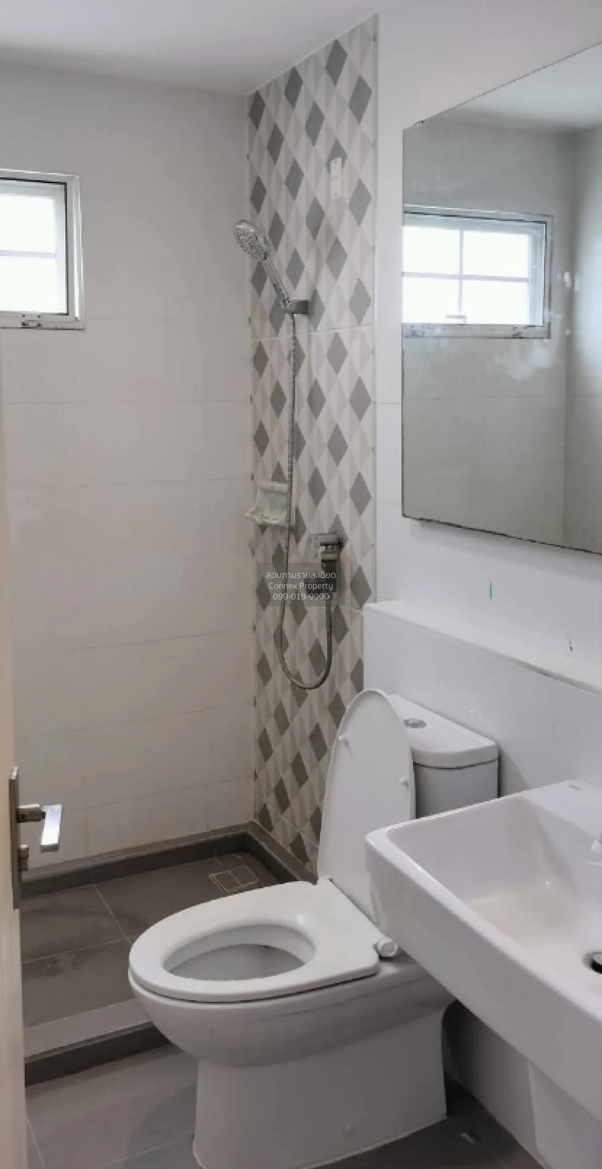 For Sale Townhouse/Townhome  , Indy 2 Srinakarin , Bang Mueang , 