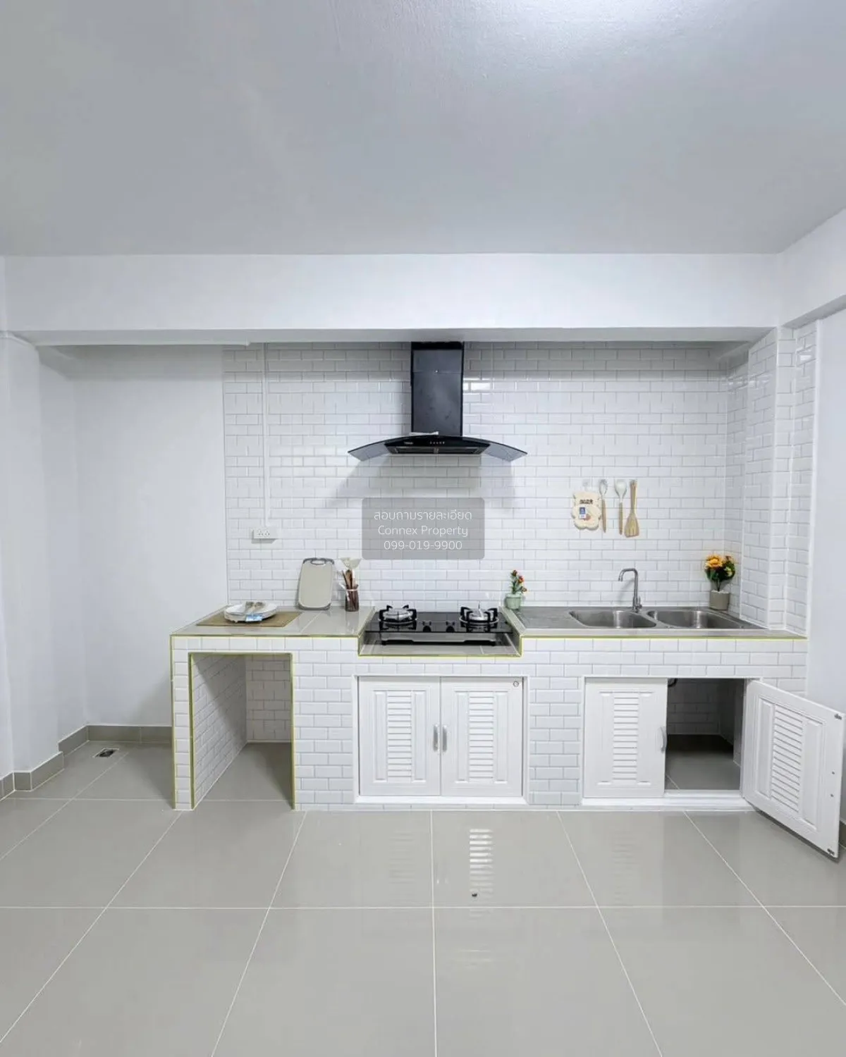 ขายทาวน์เฮ้าส์/ทาวน์โฮม  บ้านลานทอง ปากเกร็ด รีโนเวทใหม่ บางพูด ป