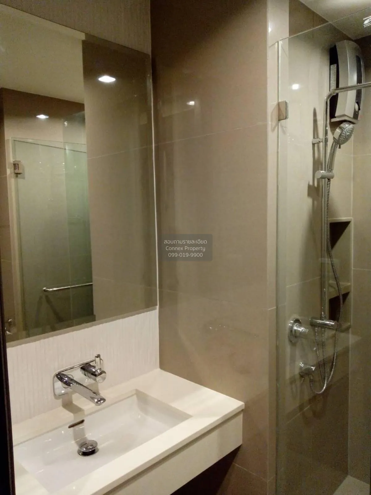 เช่าคอนโด  ริทึ่ม สุขุมวิท 42 BTS-เอกมัย พระโขนง เขต คลองเตย กรุง