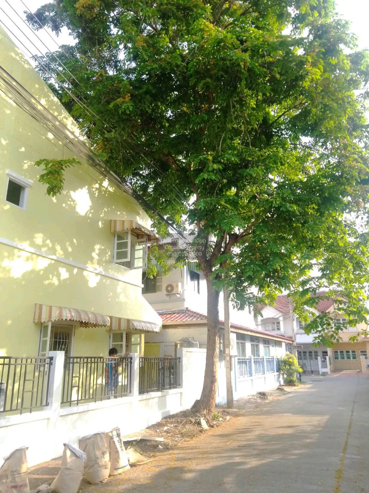 For Rent Townhouse/Townhome  , Dream Home , Mahasawat , Bang Krua