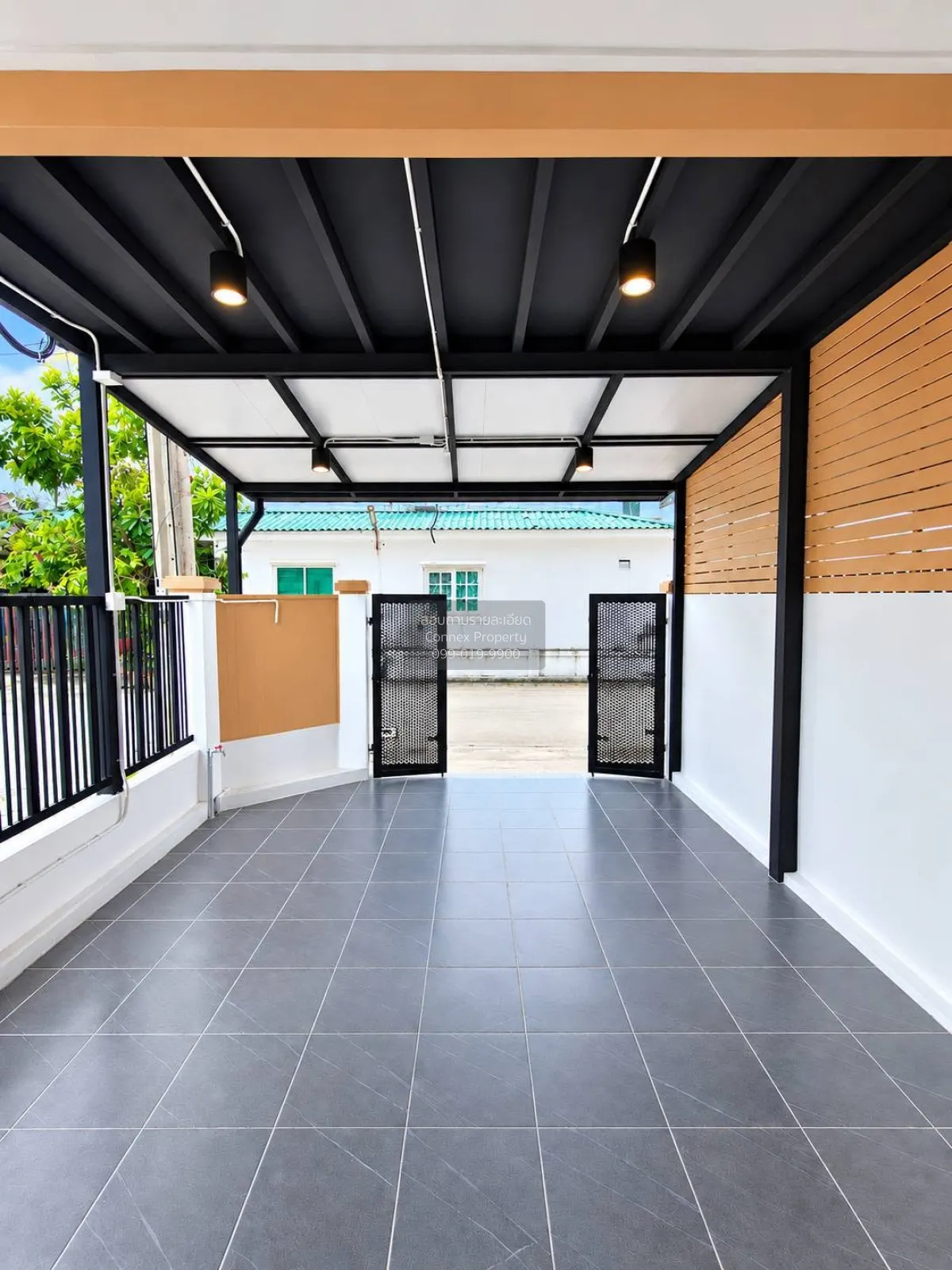 ขายทาวน์เฮ้าส์/ทาวน์โฮม  ลภาวัน โครงการ 5 ห้องมุม รีโนเวทใหม่ บาง 3