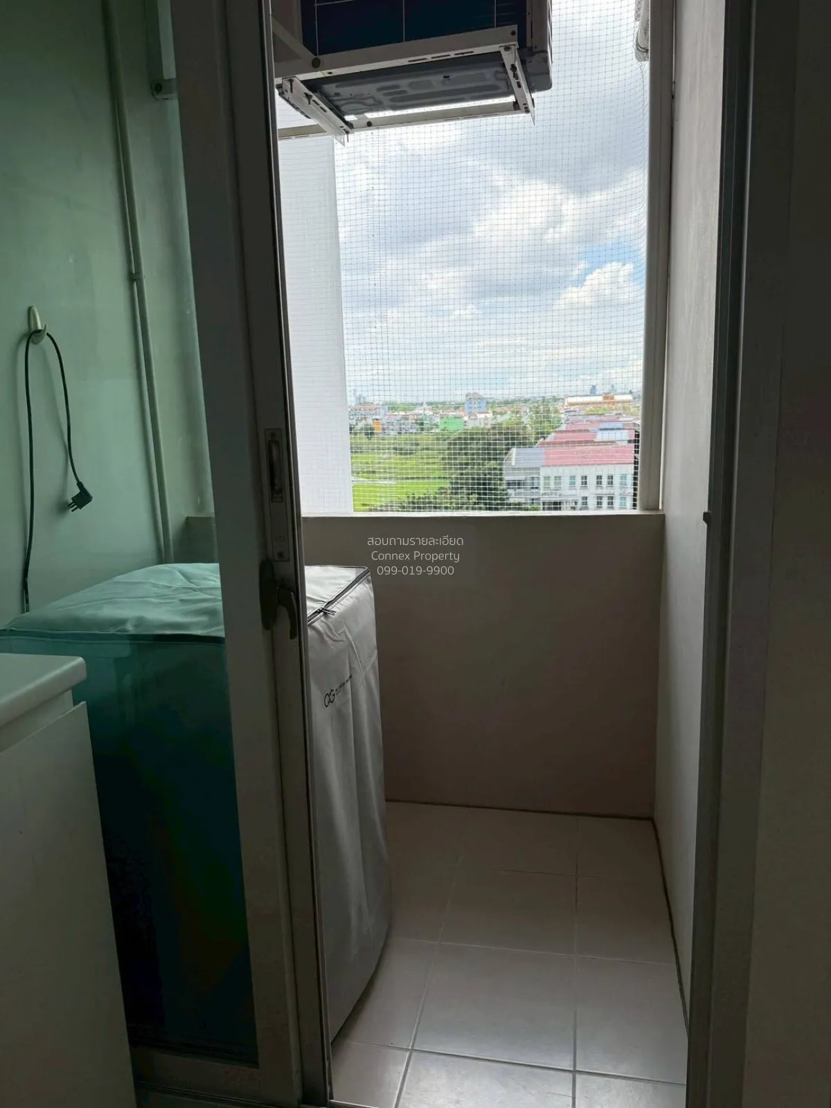 For Rent Condo , The Parkland Srinakarin Lakeside , Bang Na , Don