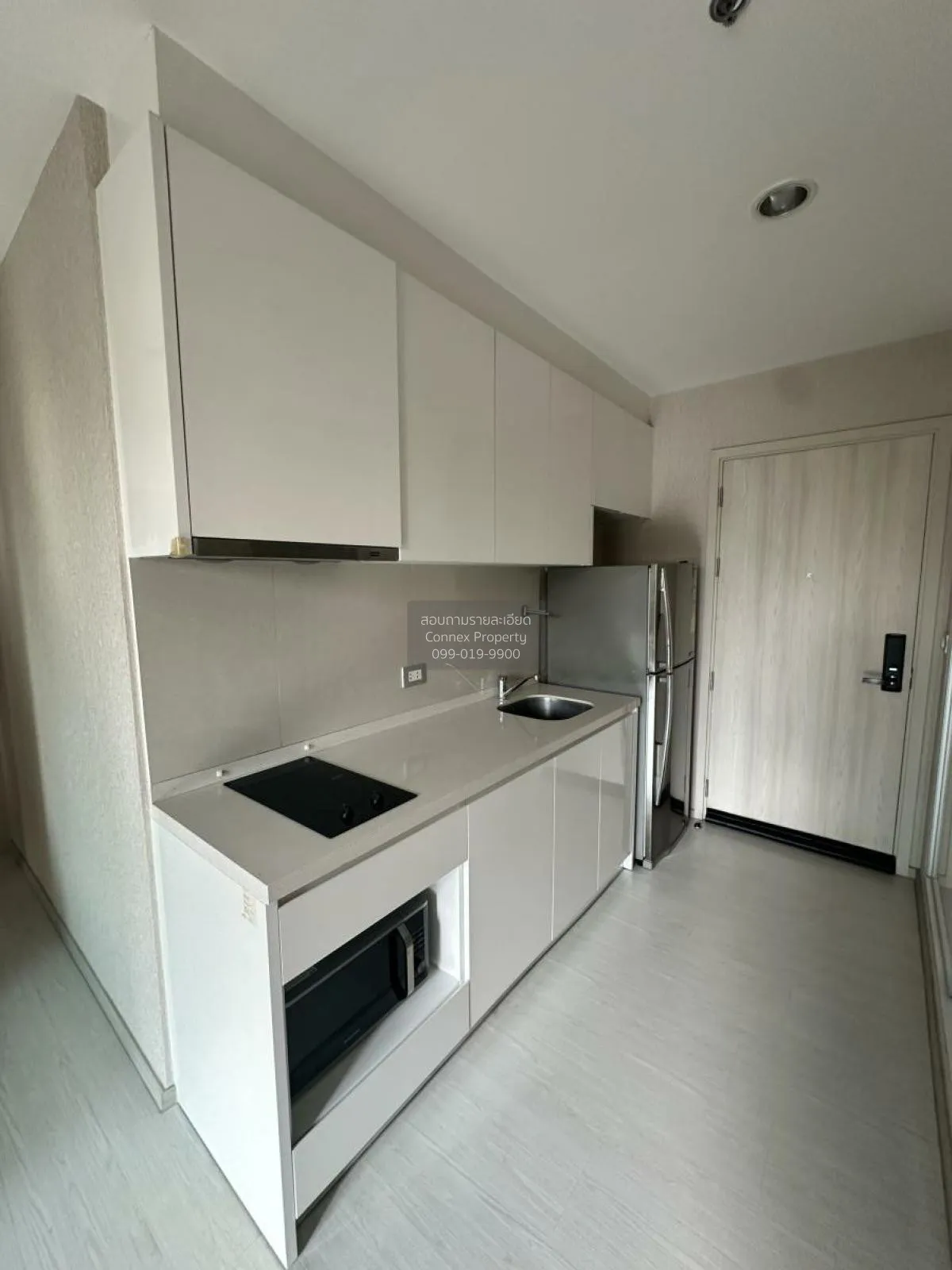 FOR RENT condo , RHYTHM Sukhumvit 42 , BTS-Ekkamai , Phra Khanong