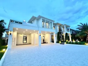 ขายบ้าน  เพอร์เฟค มาสเตอร์พีซ สุขุมวิท 77 พระโขนง เขต วัฒนา กรุงเทพ CX-180905