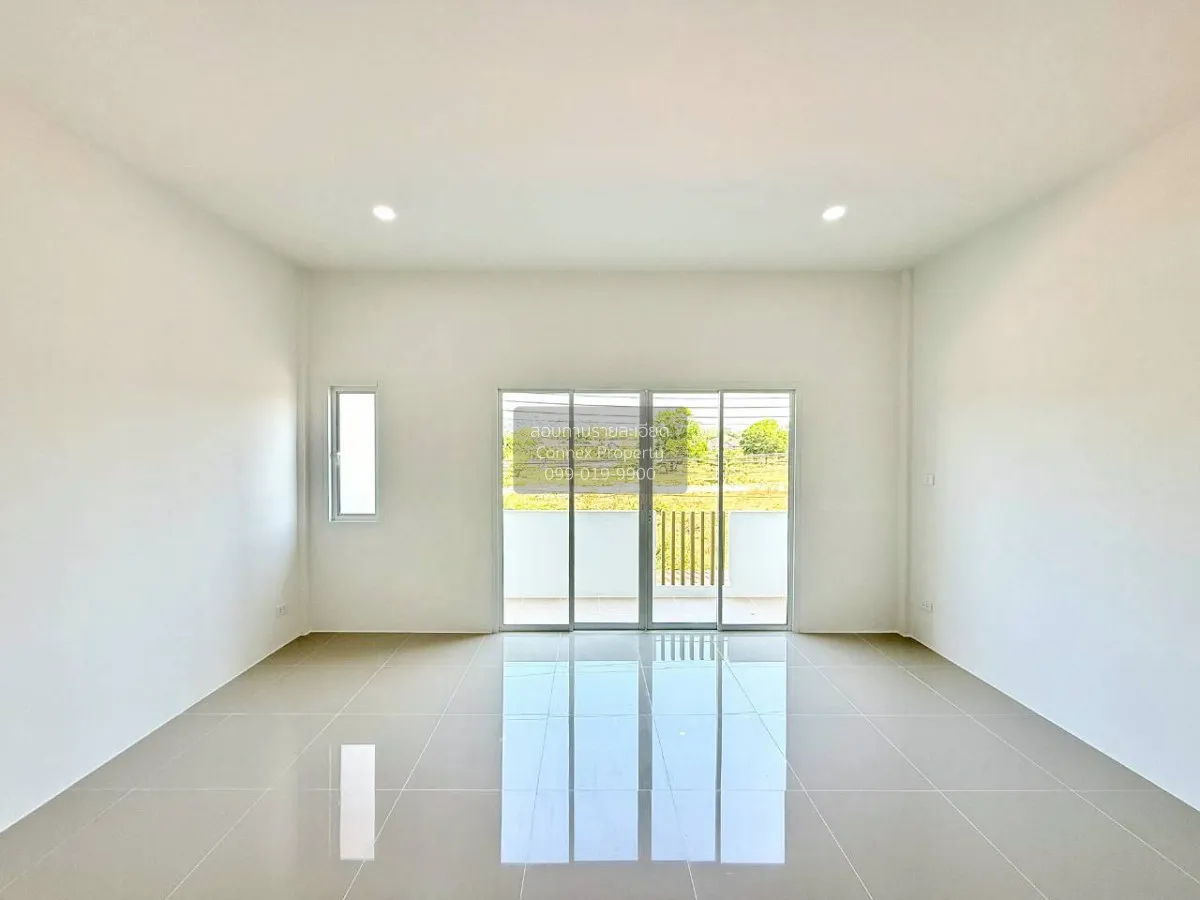 For Sale Townhouse/Townhome  , Somboonsab Village , newly renovat