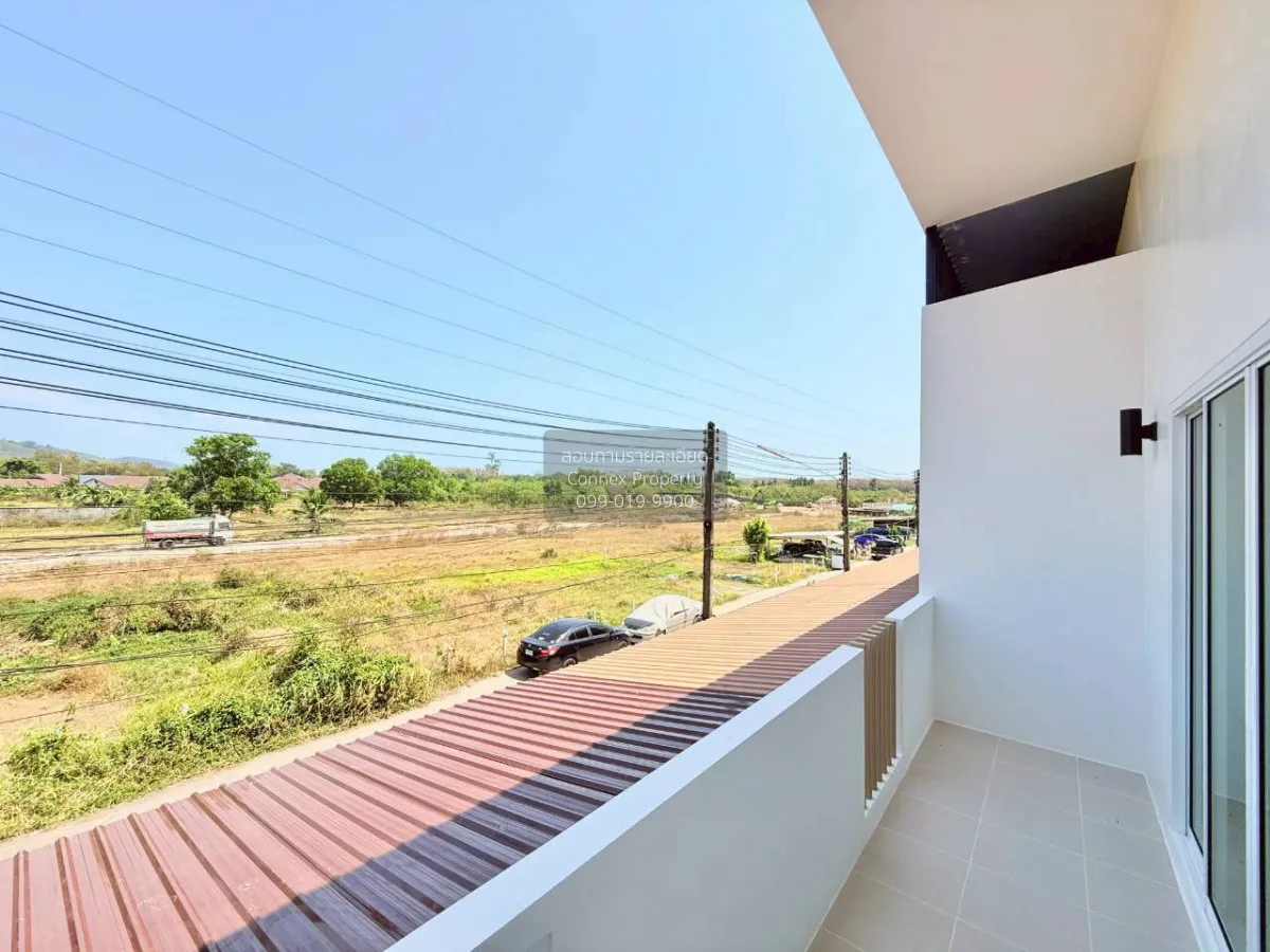 For Sale Townhouse/Townhome  , Somboonsab Village , newly renovat