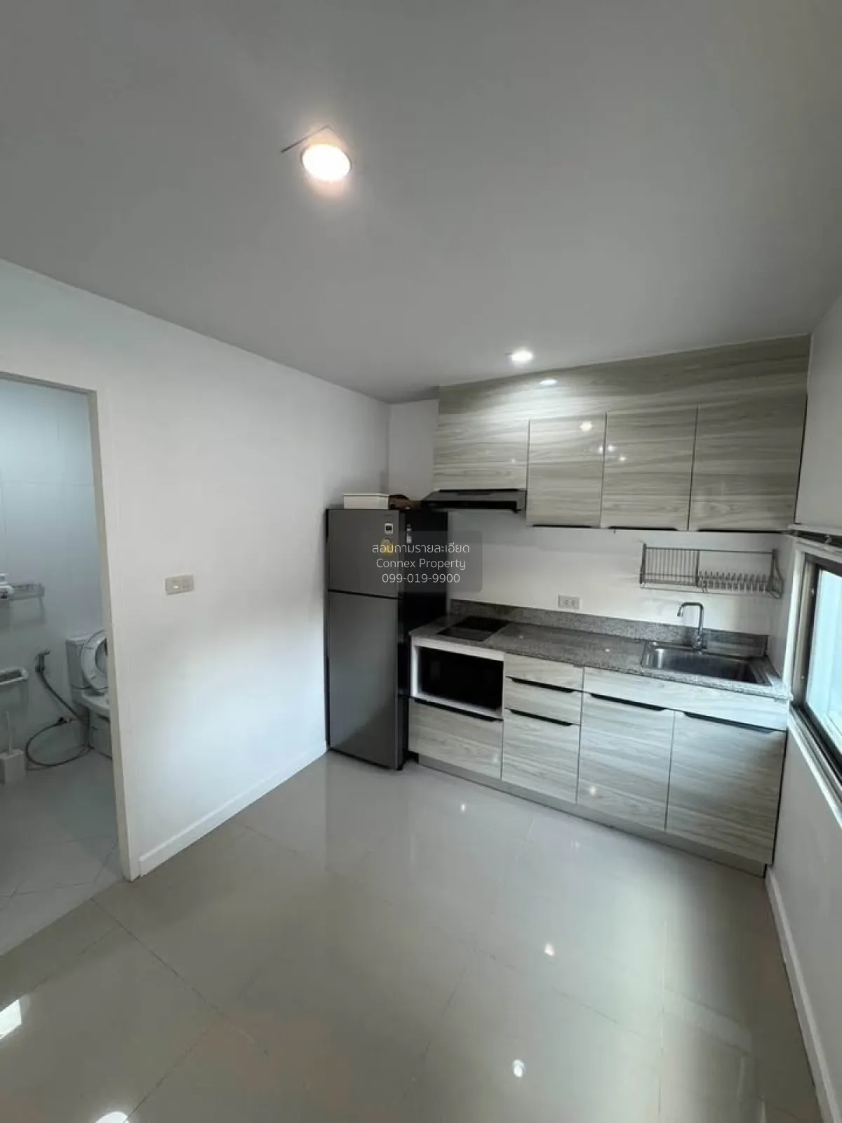 For Rent Townhouse/Townhome  , Renaissance Pattaya , Na Chom Thia