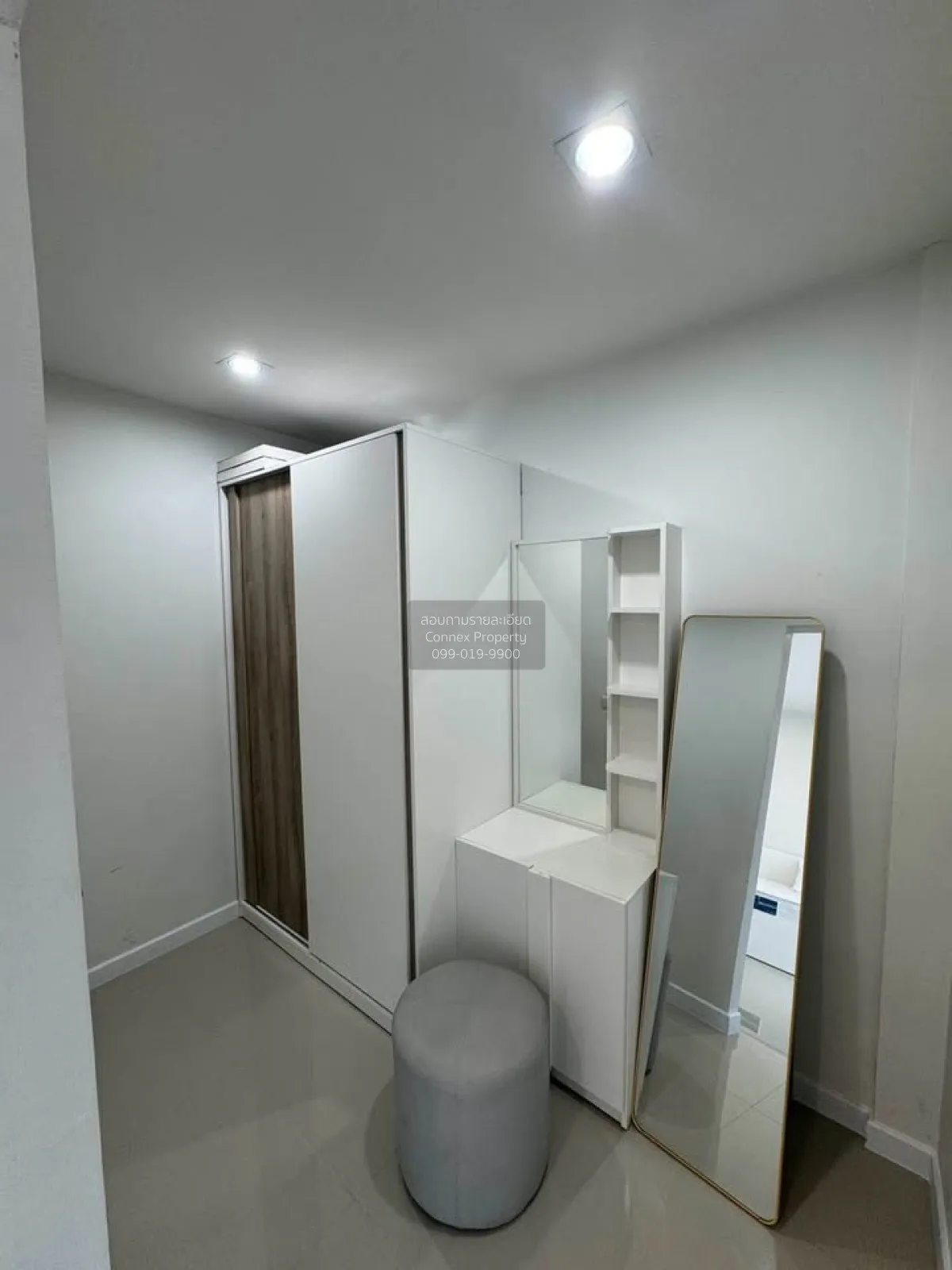For Rent Townhouse/Townhome  , Renaissance Pattaya , Na Chom Thia