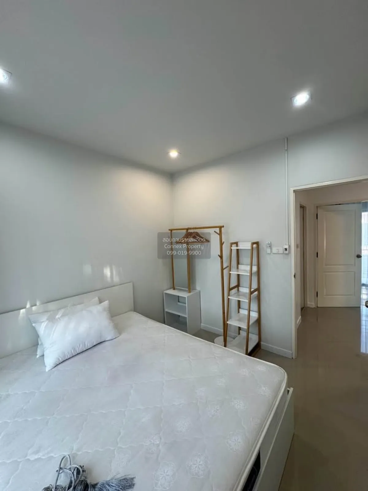 For Rent Townhouse/Townhome  , Renaissance Pattaya , Na Chom Thia