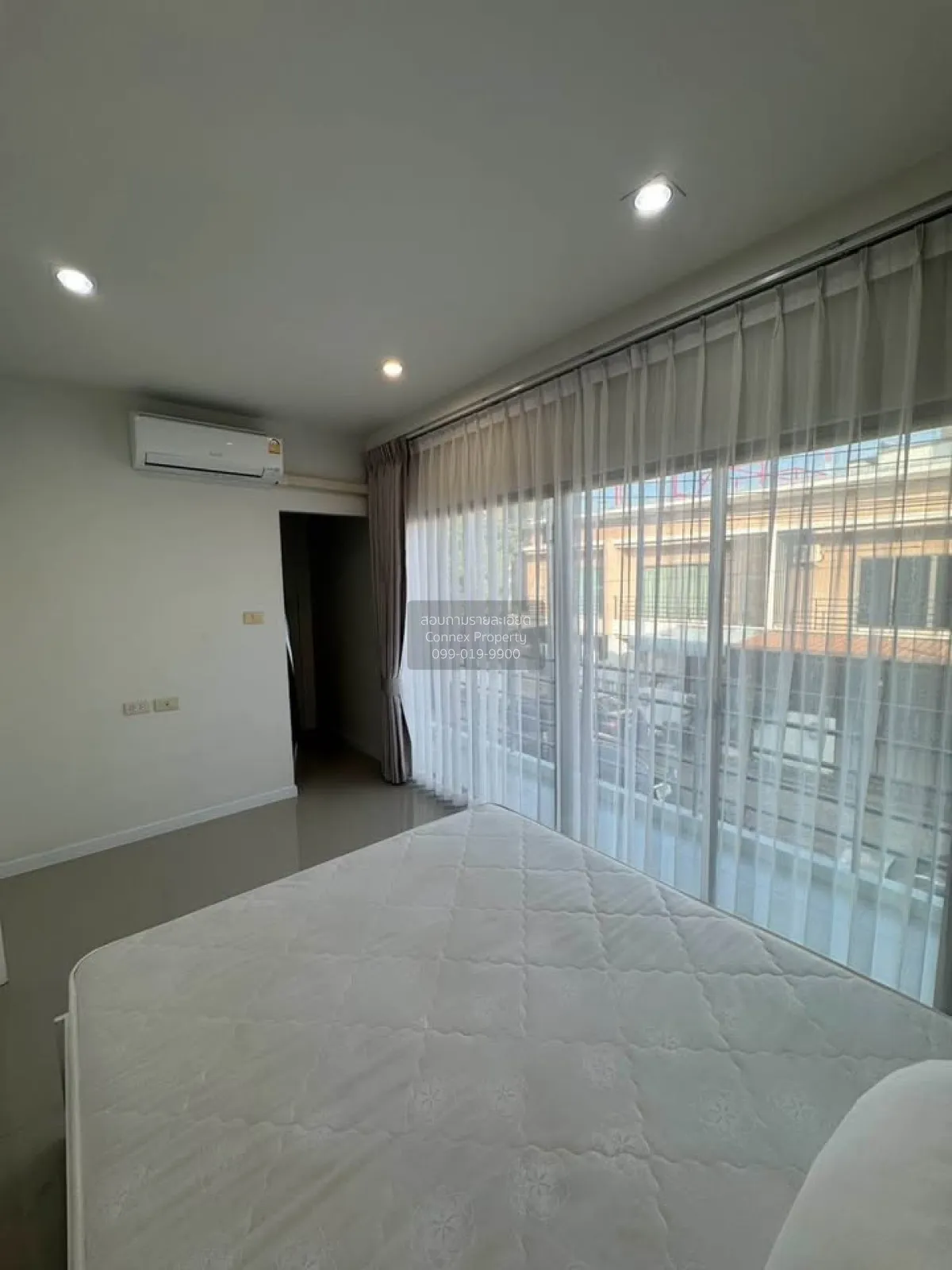 For Rent Townhouse/Townhome  , Renaissance Pattaya , Na Chom Thia