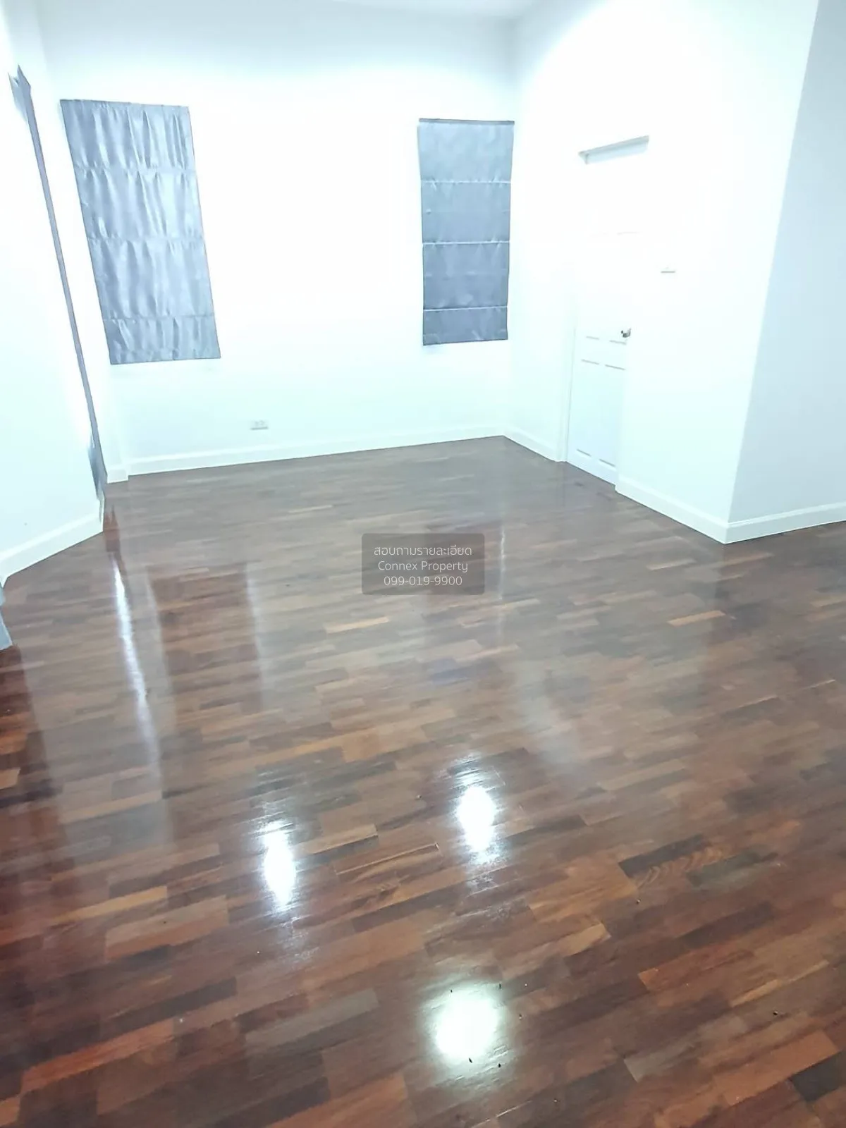 For Sale House , Nonsri Flora Sai 3 - Wongwaen , corner unit , Sa