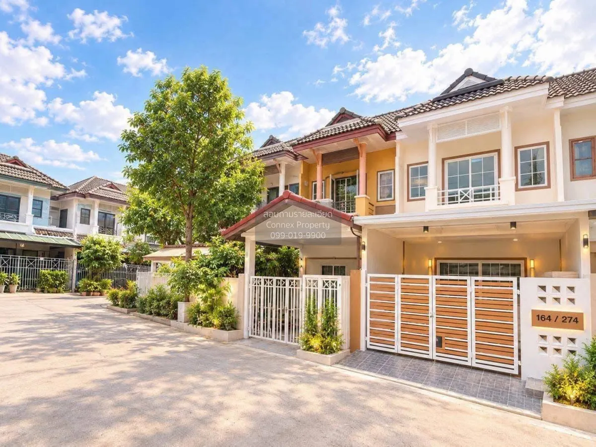 For Sale Townhouse/Townhome  , The Emerald Park 2 , newly renovat 2