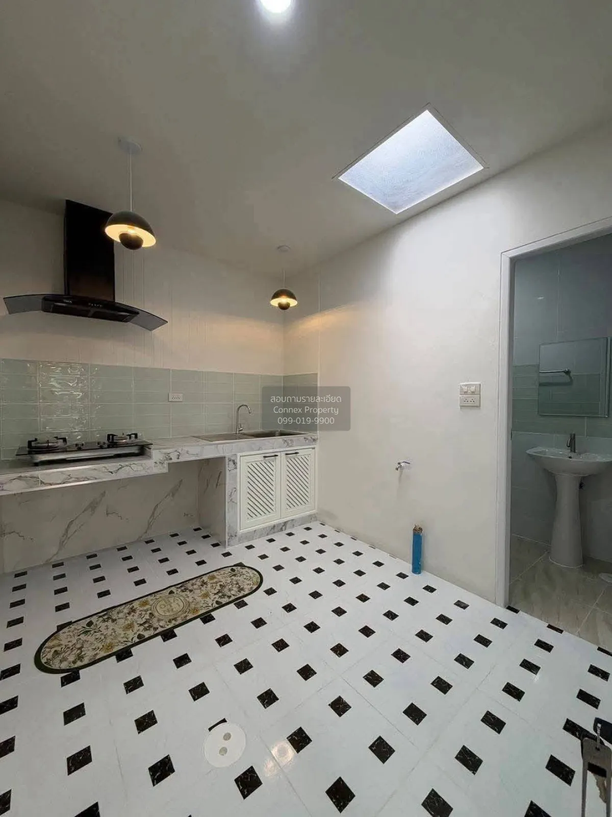 For Sale Townhouse/Townhome  , The Emerald Park 2 , newly renovat