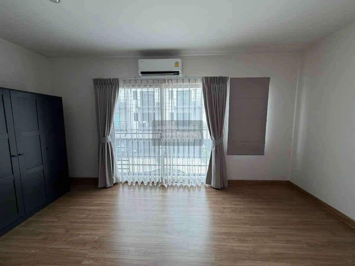 For Sale Townhouse/Townhome  , Baan Klang Muang Phahol - Ramintra