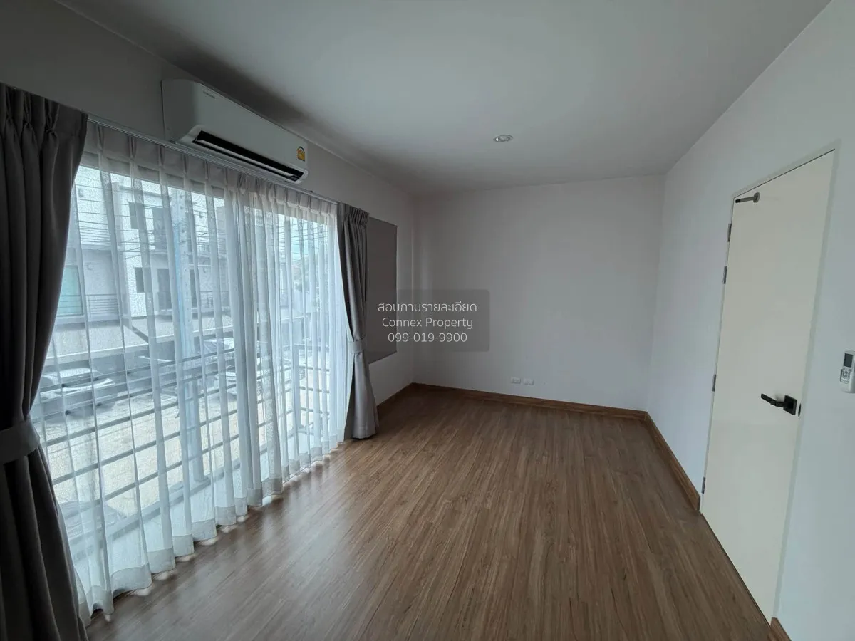 For Sale Townhouse/Townhome  , Baan Klang Muang Phahol - Ramintra