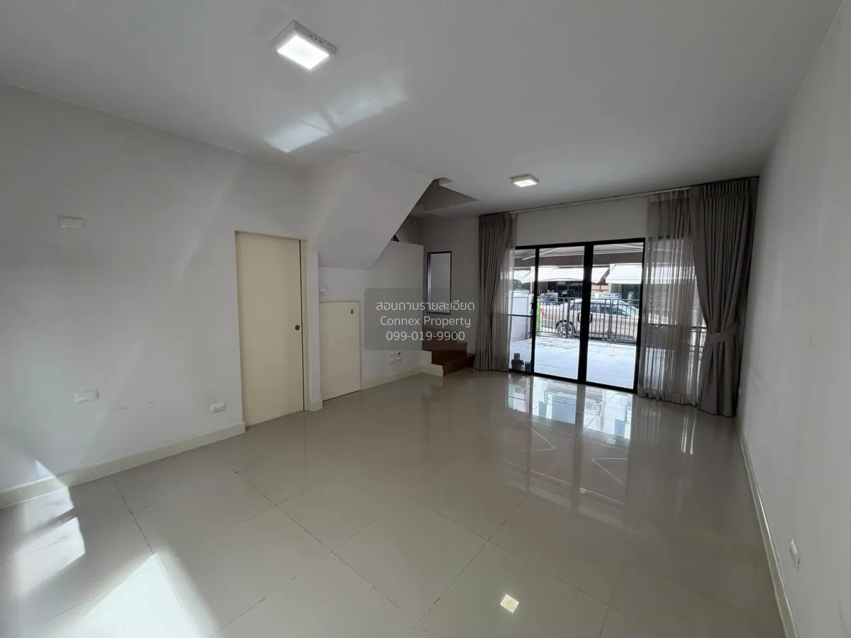For Rent Townhouse/Townhome  , Baan Klang Muang Phahol - Ramintra 4