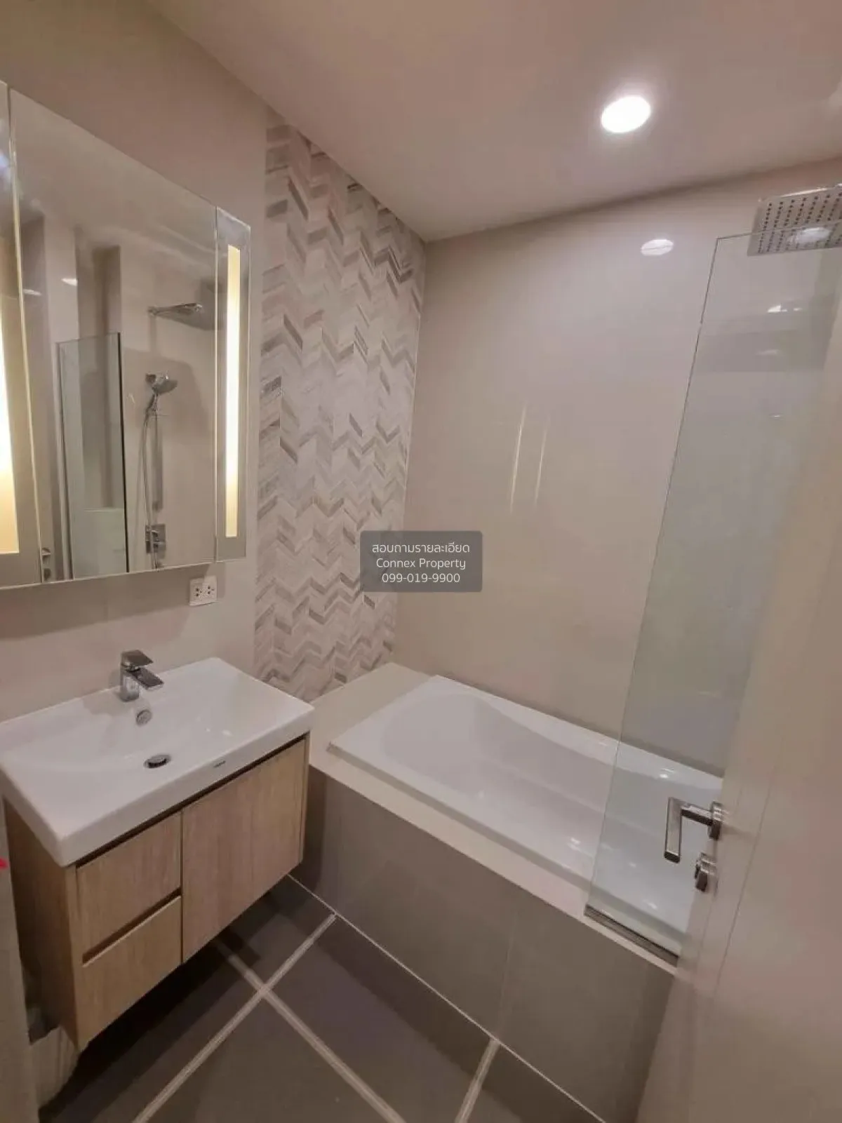 For Sale Condo , Oka Haus Sukhumvit 36 , BTS-Thong Lo , Khlong Ta