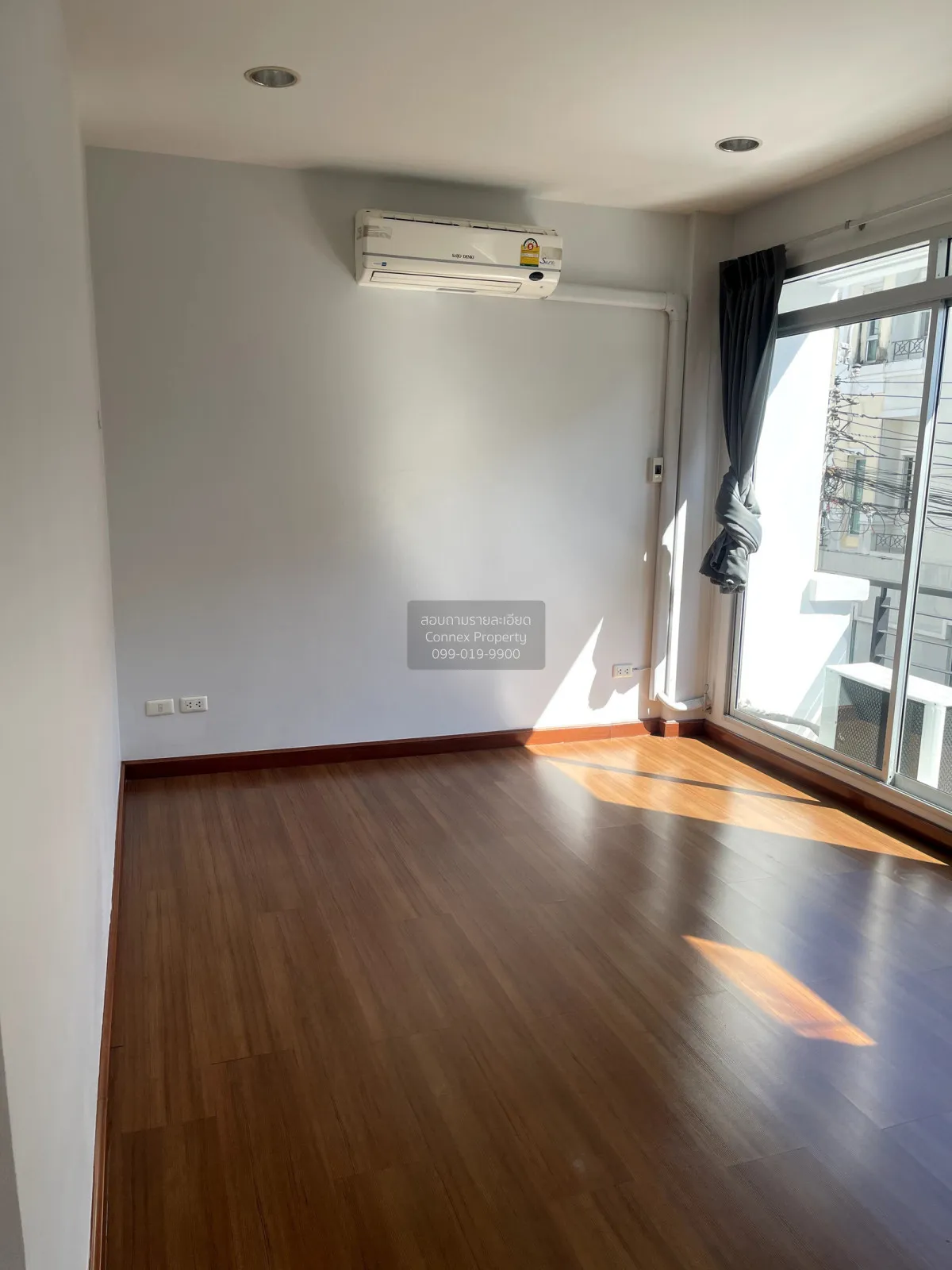 For Sale Townhouse/Townhome  , Baan Klang Muang Swiss Town Kaset-