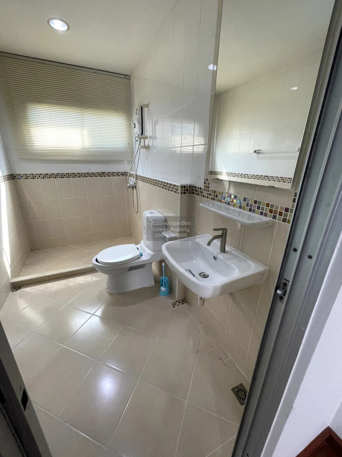 For Sale Townhouse/Townhome  , Baan Klang Muang Swiss Town Kaset-