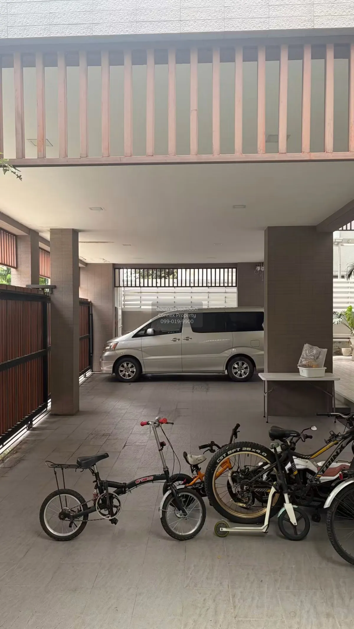 ขายบ้าน  นันทวัน ศรีนครินทร์ หน้ากว้าง รีโนเวทใหม่ บางเมือง เมือง 2