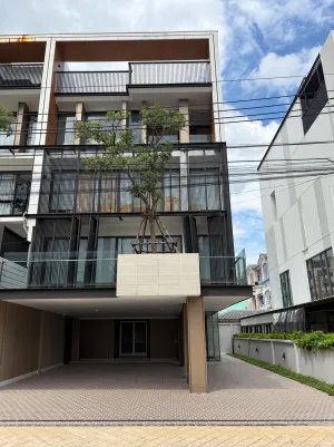 For Rent Homeoffice , The Element Rama 9 , Suan Luang , Suan Luang , Bangkok , CX-181361