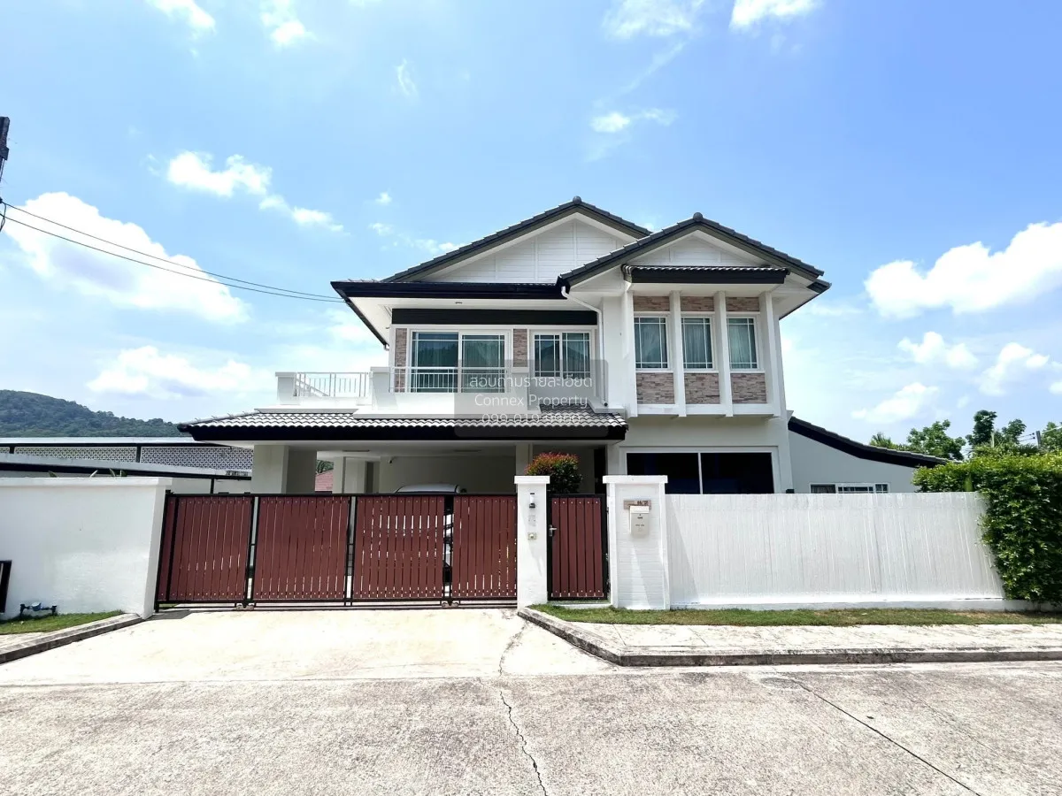 For Rent House , 88 Land and House Hillside Phuket , corner unit  1