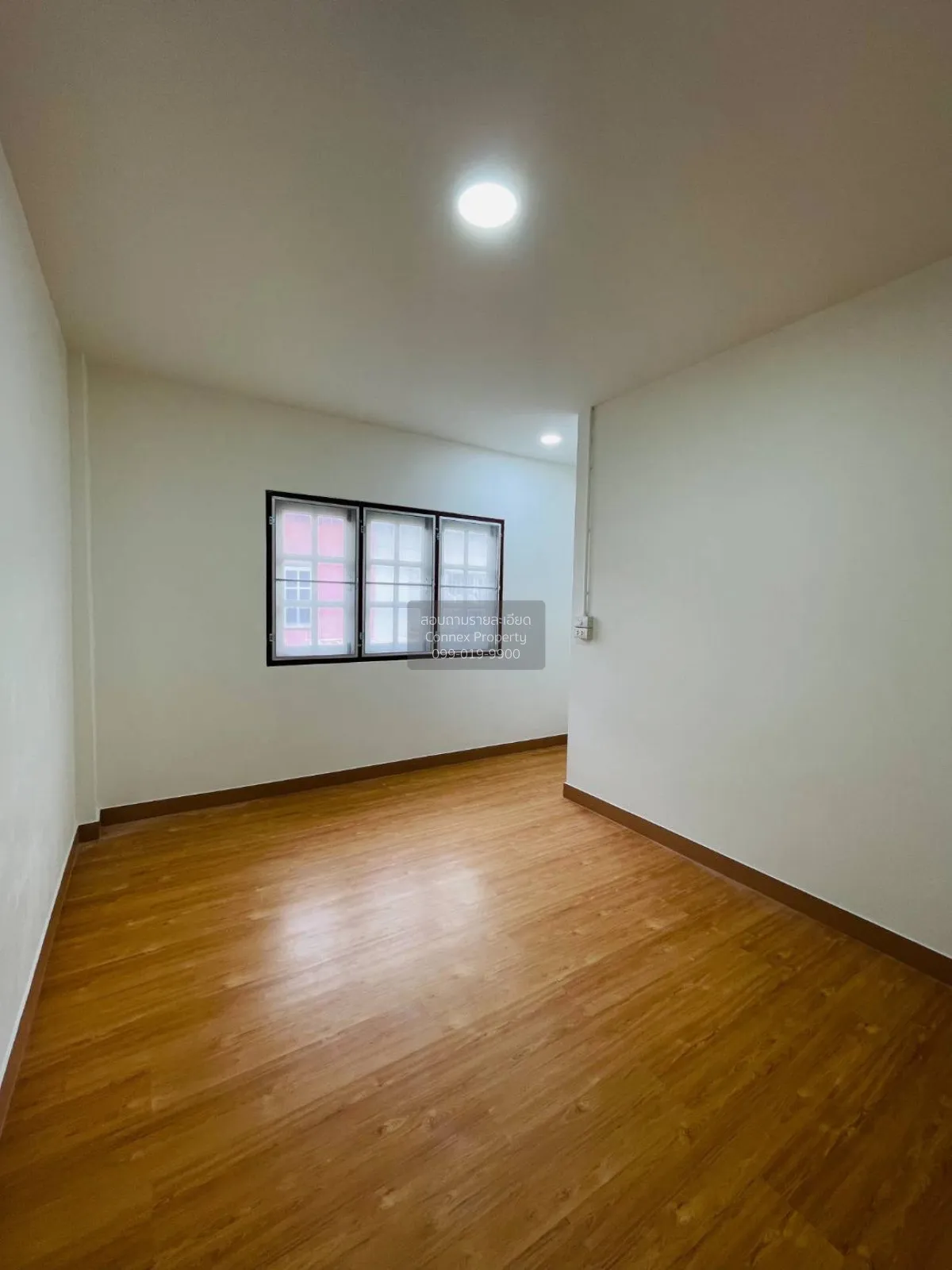 For Sale Townhouse/Townhome  , Nirun Ville 1 , Dok Mai , Prawet ,