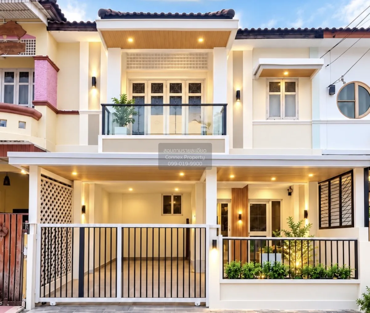 For Sale Townhouse/Townhome  , Baan Piyawararom 1 , newly renovat 1