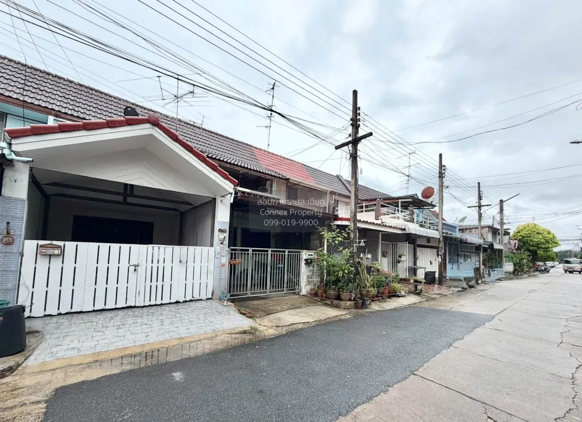 ขายทาวน์เฮ้าส์/ทาวน์โฮม  บ้านลานทอง ปากเกร็ด รีโนเวทใหม่ บางพูด ป 3